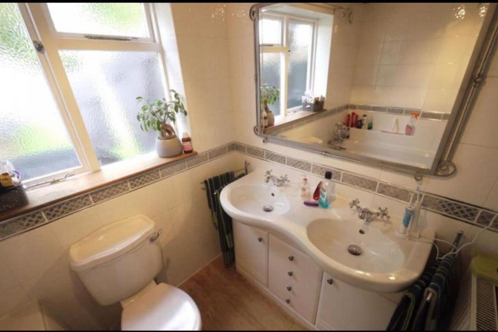 3Bedroom Beautiful Cottage Cheshunt Exterior foto